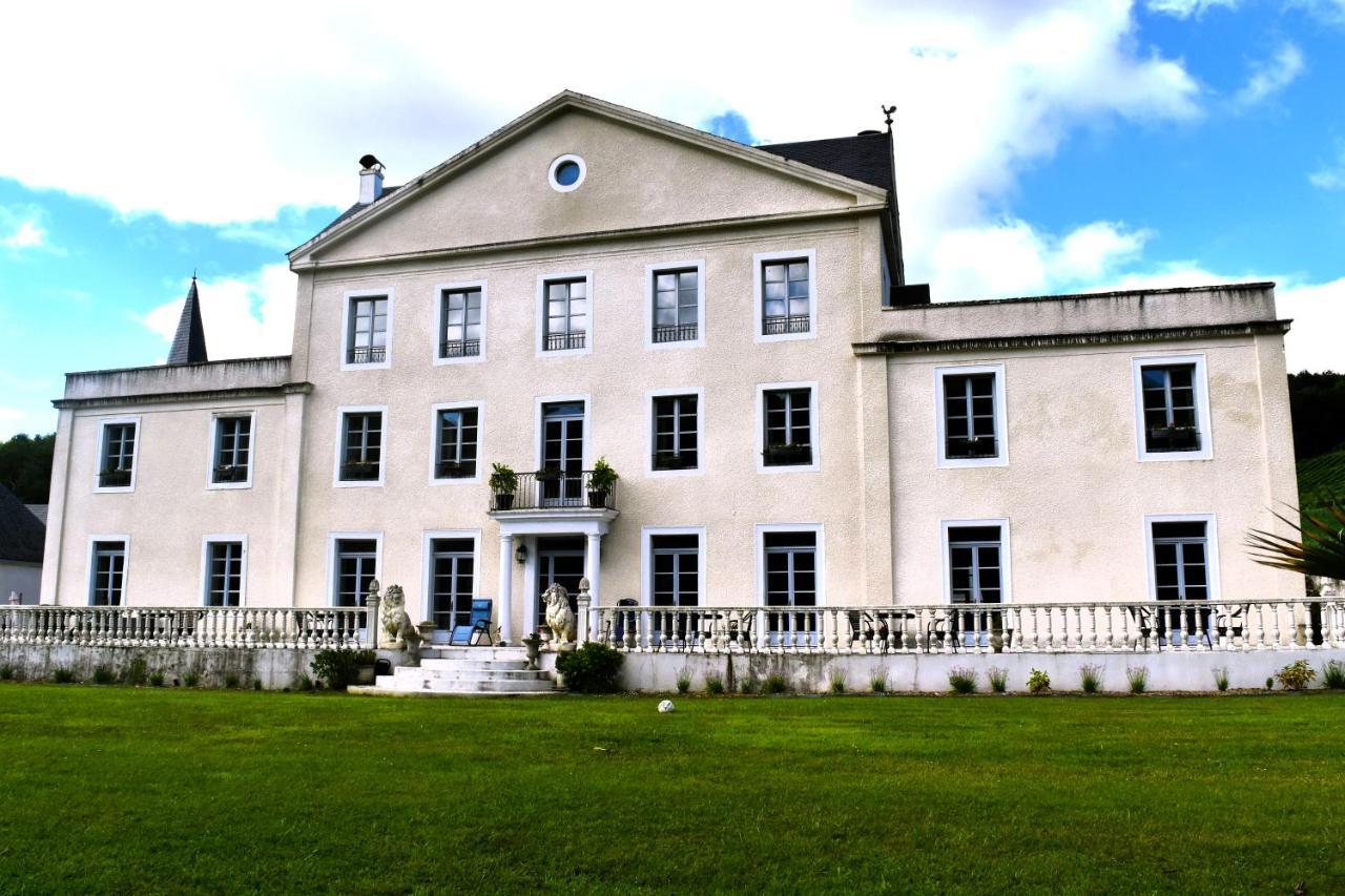 Chateau Roquehort Avec Ev Recharge Point 22Kw Monein Exterior foto