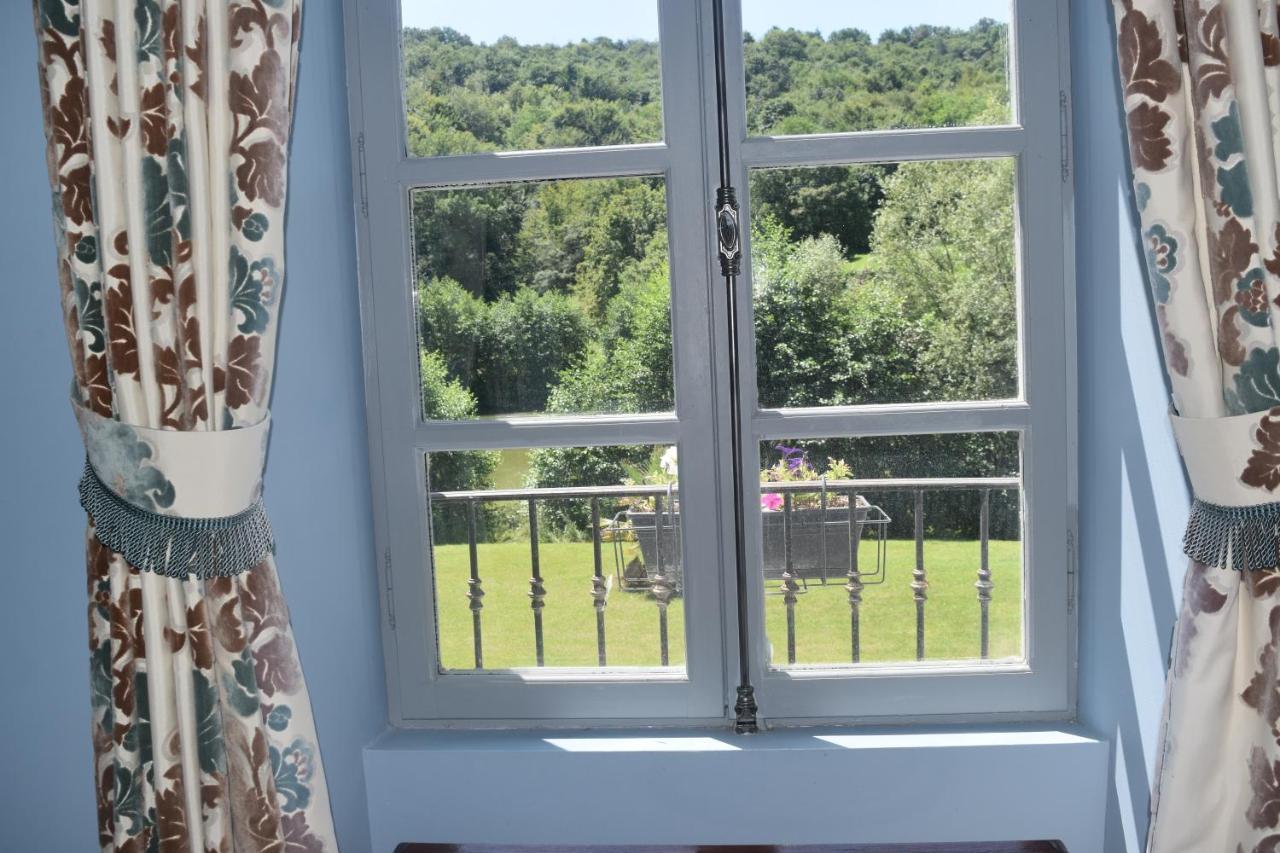 Chateau Roquehort Avec Ev Recharge Point 22Kw Monein Exterior foto