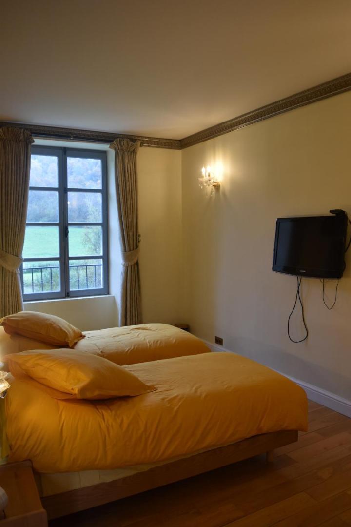 Chateau Roquehort Avec Ev Recharge Point 22Kw Monein Habitación foto